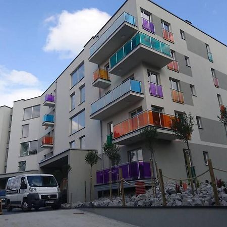 Komfortowy Nowoczesny Apartament Kustronia Z Garazem Balkonem Wanna Bílsko-Bělá Exteriér fotografie